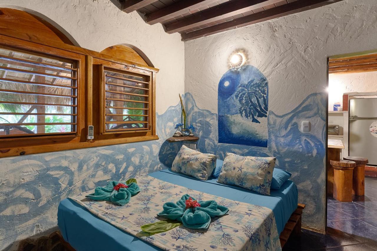Chalet Tropical Hotel & Restaurant-Pizzeria Las Galeras Eksteriør billede